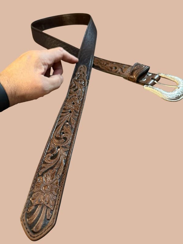 Nocona Vintage Brown Floral Hand-Tooled Western Leather Belt Size 46 - Thumbnail 4