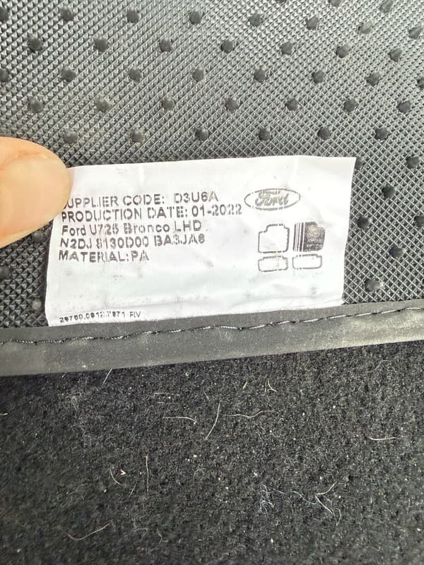 OEM 2021-2023 Ford Bronco Carpet Floor Mats Set 4pc Black U725 LHD - Thumbnail 4