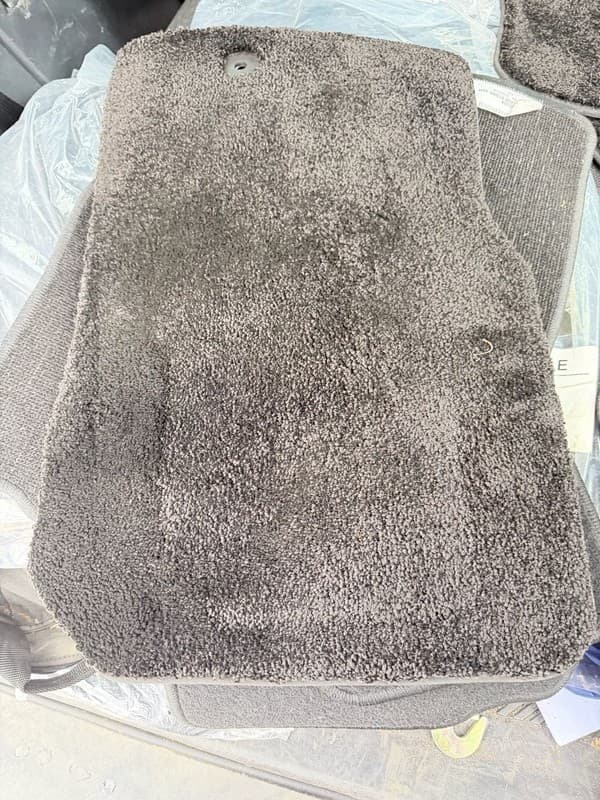 OEM 2021-2023 Ford Bronco Carpet Floor Mats Set 4pc Black U725 LHD - Thumbnail 3