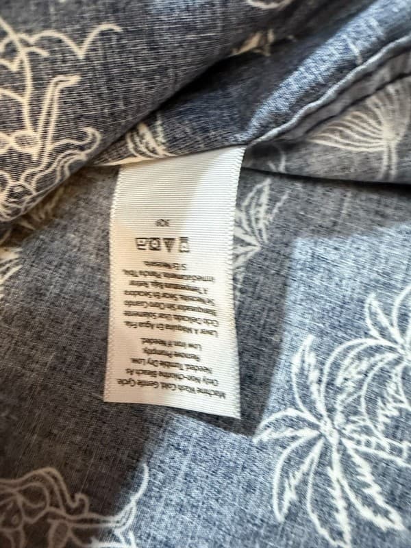 No Boundaries Men's Navy Blue Mermaid and Palm Tree Island Print Button Up Shirt - Thumbnail 4