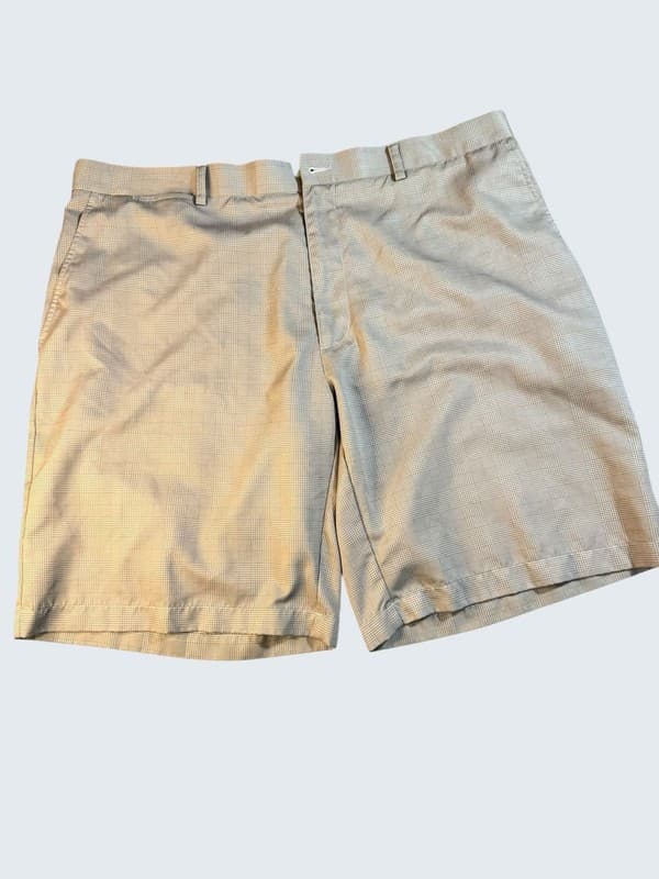 PGA TOUR Men's Size 40 Tan Glen Plaid Performance Golf Shorts - Image 1