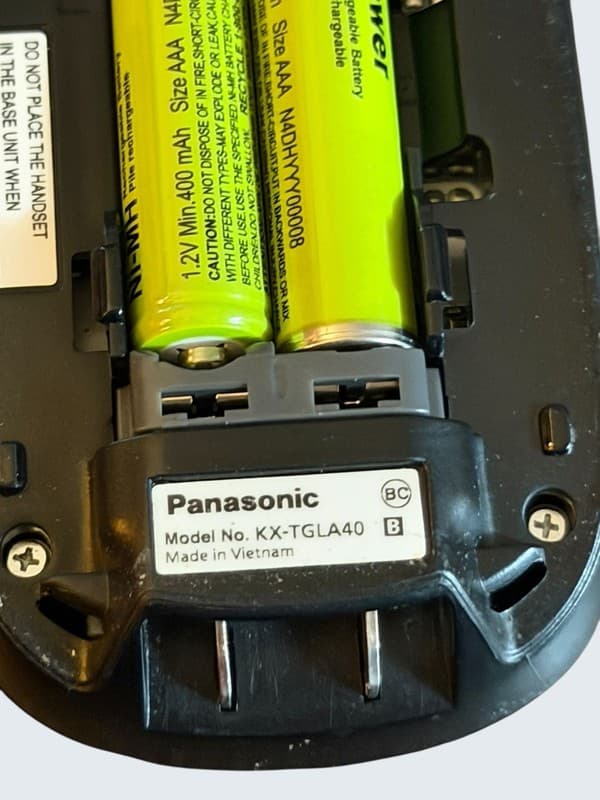 Panasonic KX-TGLA40 B DECT 6.0 Digital Additional Cordless Handset - Thumbnail 4