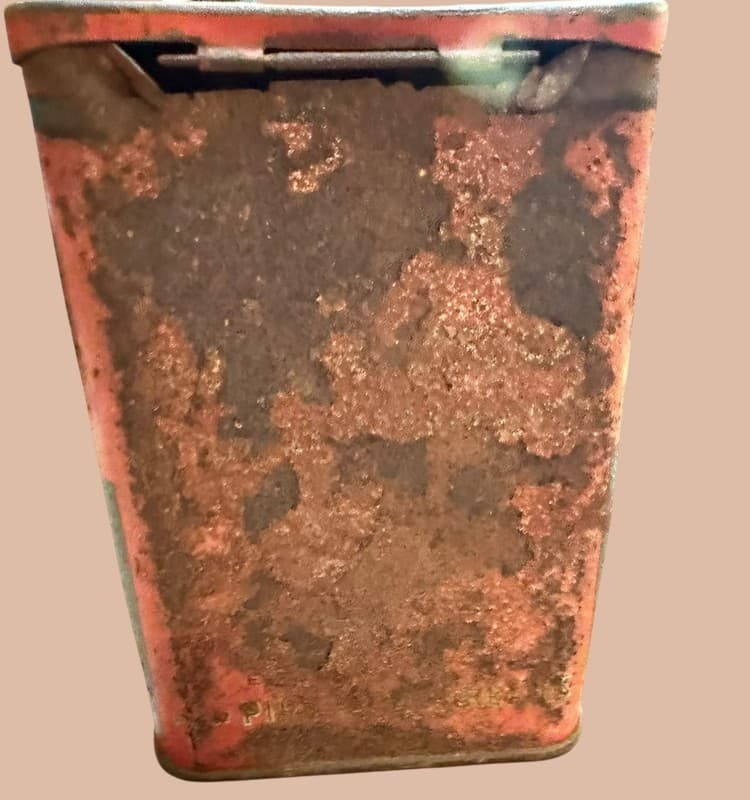 Vintage Hi-Plane Smooth Cut Tobacco Tin Pipe Cigarettes Red Metal Can - Thumbnail 2