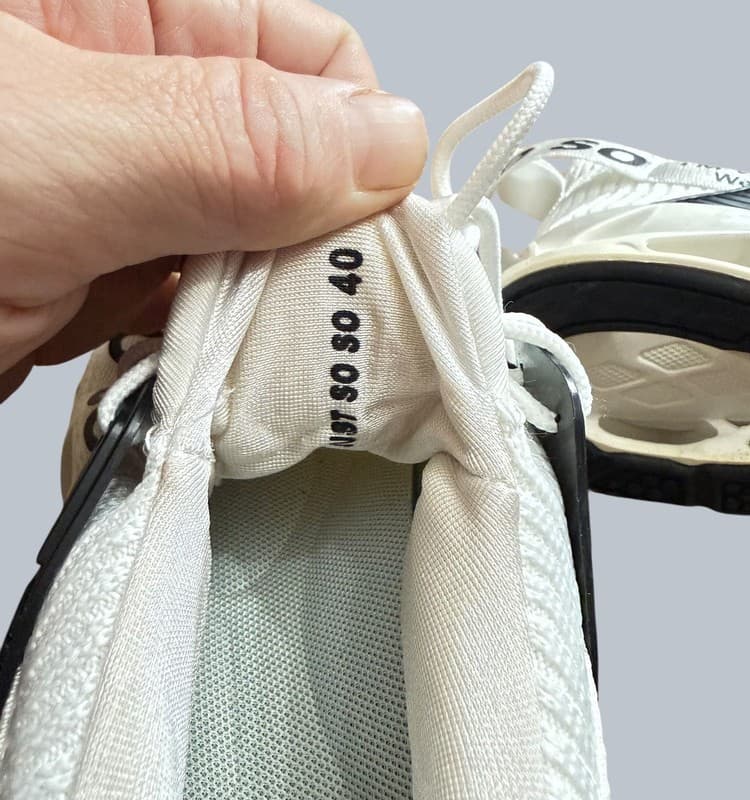 Just So So Men’s 7 / Women’s 8.5–9 (EU 40) White Blade Running Sneakers - Thumbnail 8