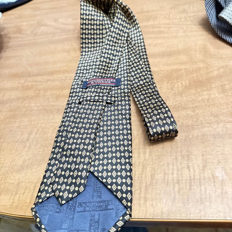 Men’s Silk Necktie Lot of 5 – Designer & Brand Names – Dress / Office - Thumbnail 18