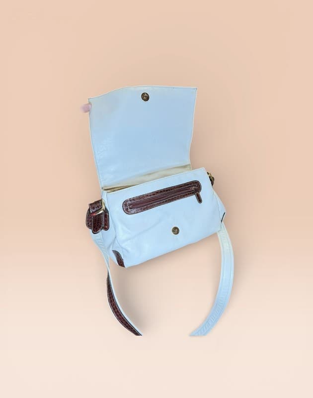 Vintage Carryland White Faux Leather Crossbody Bag with Brown Croc Trim - Thumbnail 6