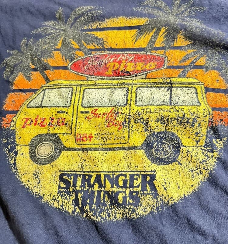 Netflix Stranger Things Surfer Boy Pizza Van Sunset Graphic T-Shirt 2XL - Thumbnail 2