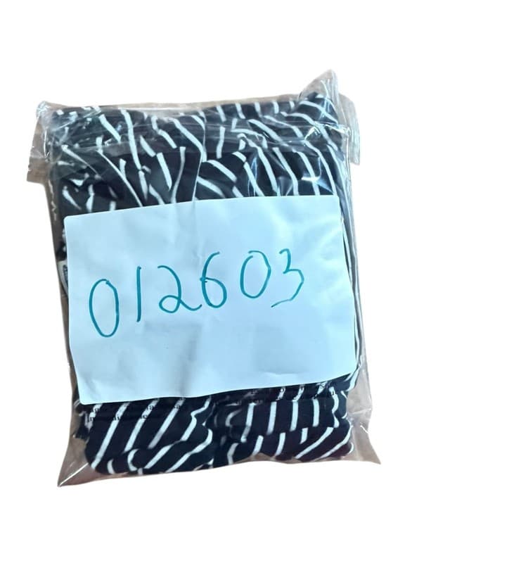 Old Navy Women’s Large Black White Striped Cold Shoulder Long Sleeve Top - Thumbnail 5