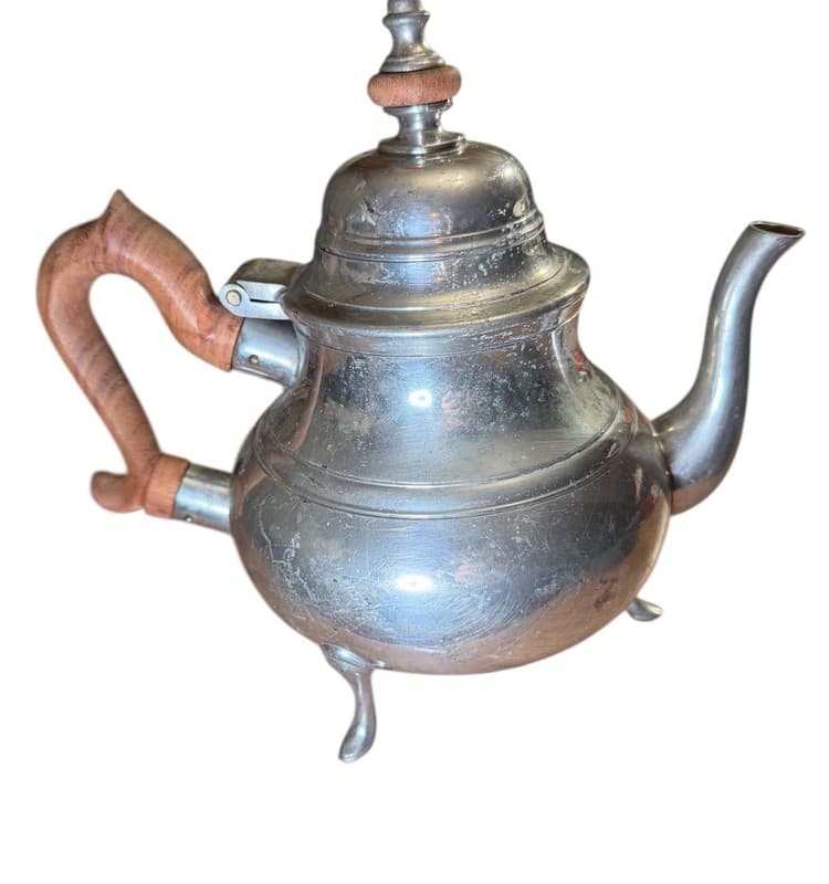 Wilton Armetale Pewter Coffee Tea Pot Wooden Handle Footed Vintage USA - Thumbnail 2