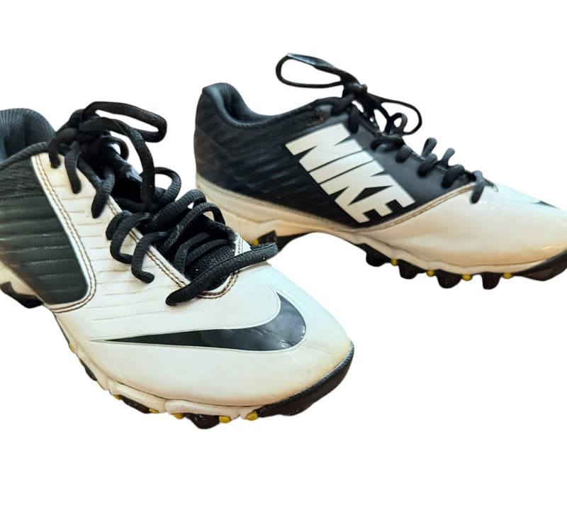 Nike Youth Football Cleats Black White Fastflex Approx Size 5Y - Thumbnail 2