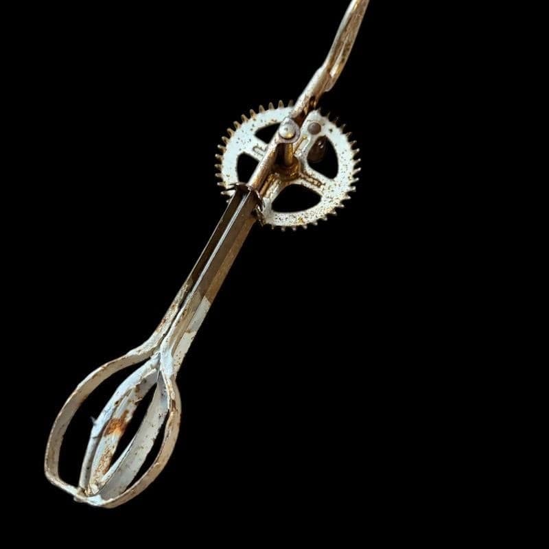 Vintage A&J / Ekco Hand Crank Egg Beater Mixer, Patented 1923 - Image 1