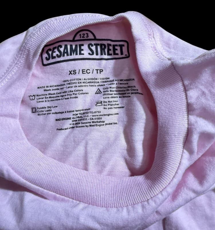 Sesame Street Elmo "Checking In" Pink Graphic T-Shirt - Thumbnail 3