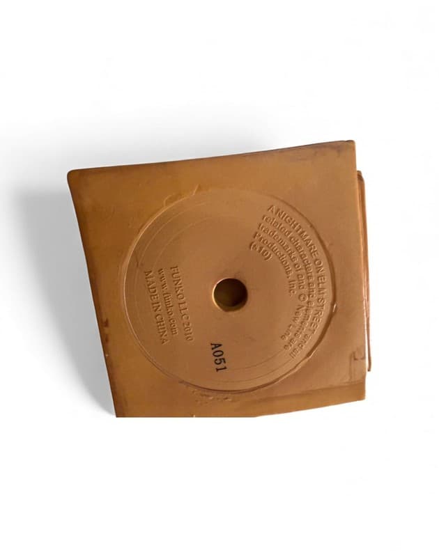 Funko Wacky Wobbler Freddy Krueger A Nightmare on Elm Street Bobble Head - Thumbnail 5