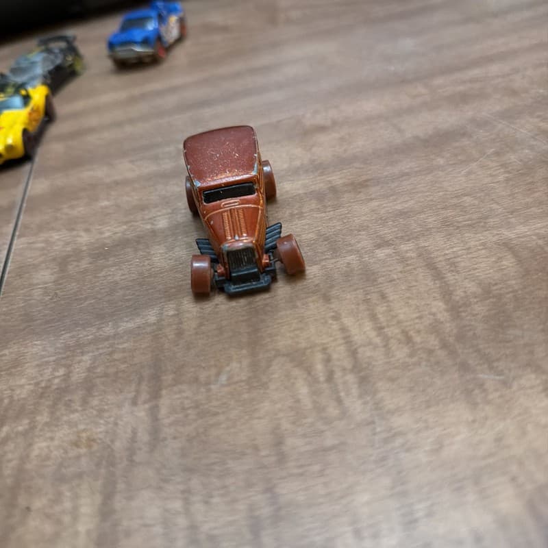 2001 Hot Wheels Midnight Otto Orange with Flames Diecast Car - Thumbnail 3