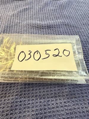 Scosche BTFREQ Bluetooth FM Transmitter Remote Control CR2025 Battery New - Thumbnail 4