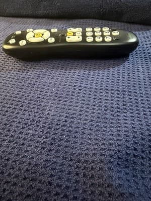 Suddenlink Cable TV Remote Control UEI Technologies Universal w/ Batteries - Thumbnail 3