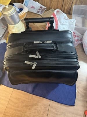 Black Leather Rolling Wheeled Laptop Briefcase Mobile Office Pilot Case - Thumbnail 10