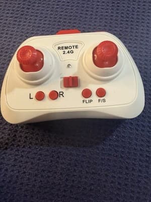 DGL Toys Quadrone 2.4G RC Drone Remote Controller Replacement Part AW-QDR-RCR - Thumbnail 3