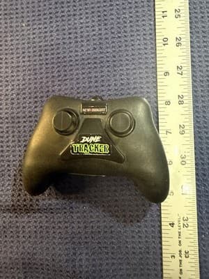 New Bright Dune Tracker 2.4GHz RC Replacement Controller No Battery Cover - Image 1