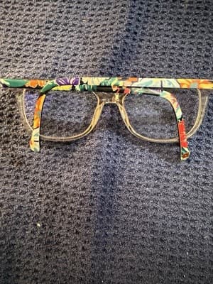 Vera Bradley Happy Blooms HAB Eyeglass Frames 49-15-135 Floral Temple Crystal - Thumbnail 5