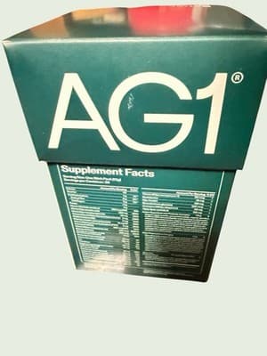 AG1 Athletic Greens Powder Gut Health Supplement, 30x13 Stick Pack - Thumbnail 5