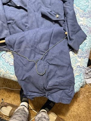 U.S. Air Force enlisted service dress uniform (likely 1960s–1970s era) - Thumbnail 2