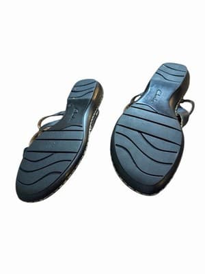 Clarks Artisan Sandals Women’s Sz 9.5M Black Leather Flower Comfort Summer - Thumbnail 4