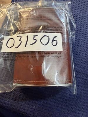 Crown Royal 8oz Stainless Steel Hip Flask Brown Leather Wrap NEW Never Used - Thumbnail 7