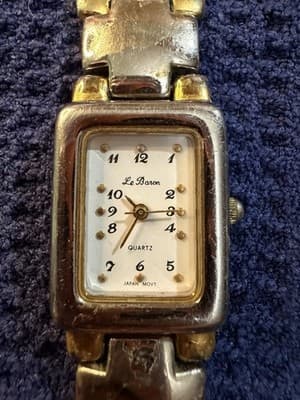 Vintage Le Baron Ladies Quartz Watch Gold Tone Bracelet Japan Movt + Extra Links - Thumbnail 2