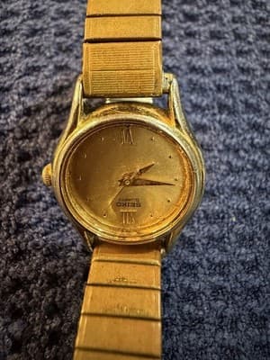 Vintage Seiko Ladies Quartz Watch 2V01-0A10 Gold Tone No Crystal AS-IS - Thumbnail 2