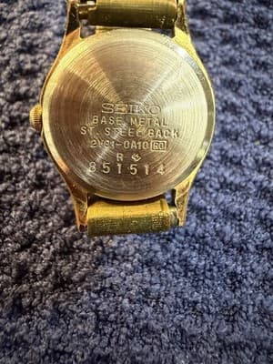 Vintage Seiko Ladies Quartz Watch 2V01-0A10 Gold Tone No Crystal AS-IS - Thumbnail 5