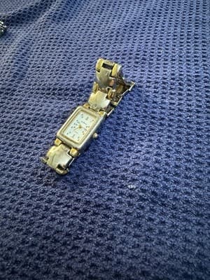 Vintage Le Baron Ladies Quartz Watch Gold Tone Bracelet Japan Movt + Extra Links - Thumbnail 5