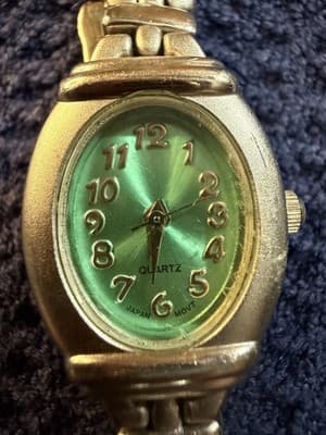 Advance FG92705W Ladies Gold Tone Green Dial Oval Quartz Watch Japan Movt - Thumbnail 2