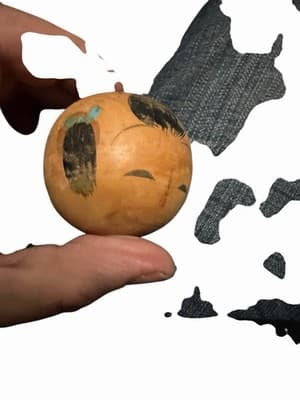 Vintage Japanese Kokeshi Dolls Lot of 2 Naruko Hijiori Wooden Folk Art - Thumbnail 5