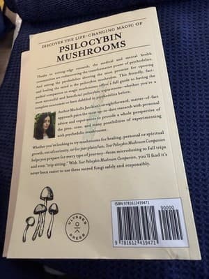 Your Psilocybin Mushroom Companion : An Informative, Easy-To-Use Guide to Unders - Thumbnail 8