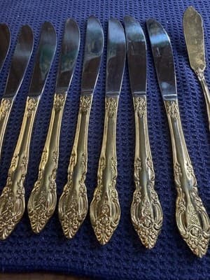 Estia Baroque Gold Korea 11pc Knife Lot 10 Dinner Knives 1 Butter Spreader GP - Thumbnail 3