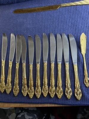 Estia Baroque Gold Korea 11pc Knife Lot 10 Dinner Knives 1 Butter Spreader GP - Thumbnail 6
