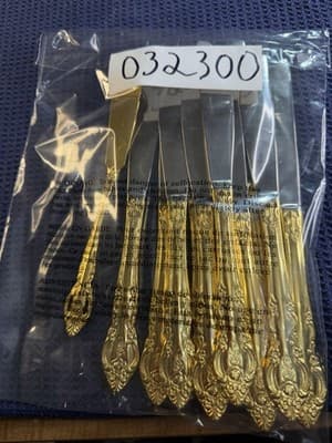 Estia Baroque Gold Korea 11pc Knife Lot 10 Dinner Knives 1 Butter Spreader GP - Thumbnail 8