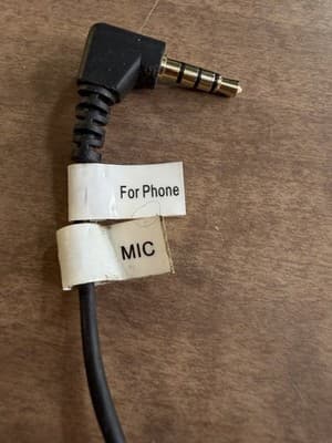 Compact Shotgun Microphone w/ TRRS Cable - For Phone/Camera Recording - Thumbnail 2