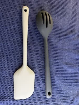 Core Kitchen Silicone 2pc Set Solid Cream Spatula & Gray Slotted Spoon Utensils - Thumbnail 2
