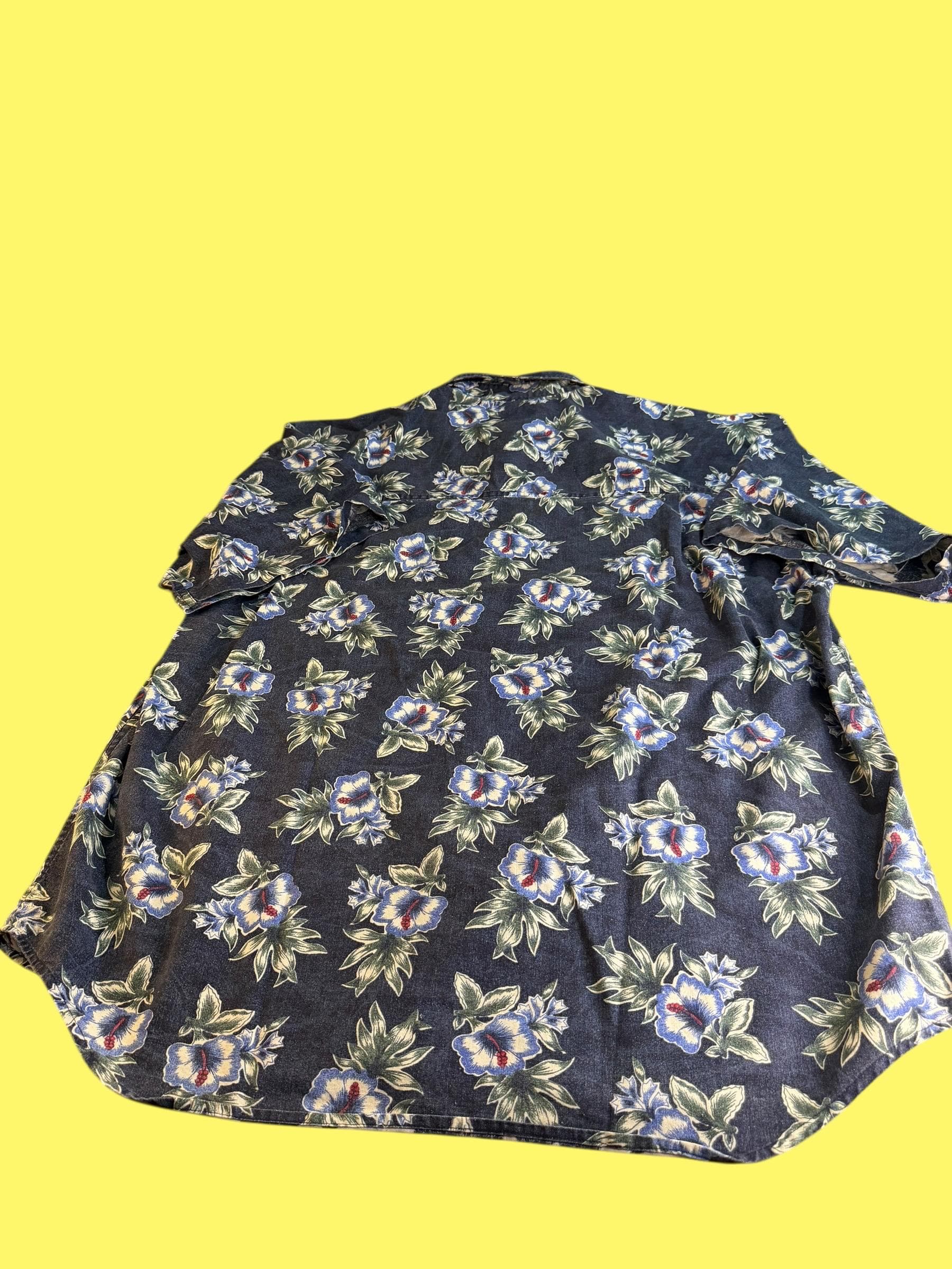 Vintage Red Eye Hawaiian Shirt XL | 90s Floral Denim Blue Chambray Button Down | Tropical Hibiscus Print Short Sleeve Cotton Aloha Shirt Men - Thumbnail 2
