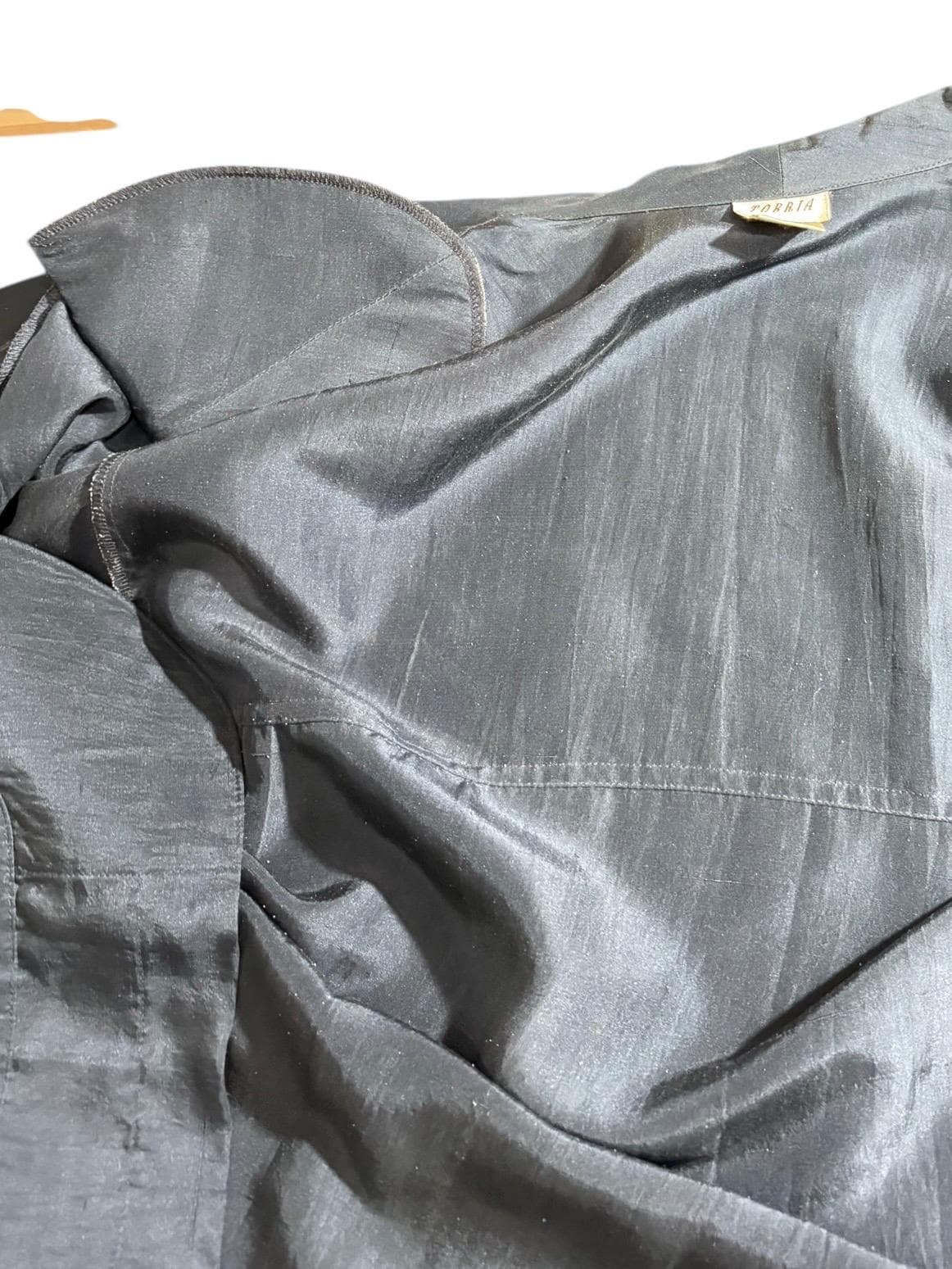 Vintage Navy Silk Blazer by Tobbia | Women’s Size 14 | 80s 90s Tailored Jacket - Thumbnail 4