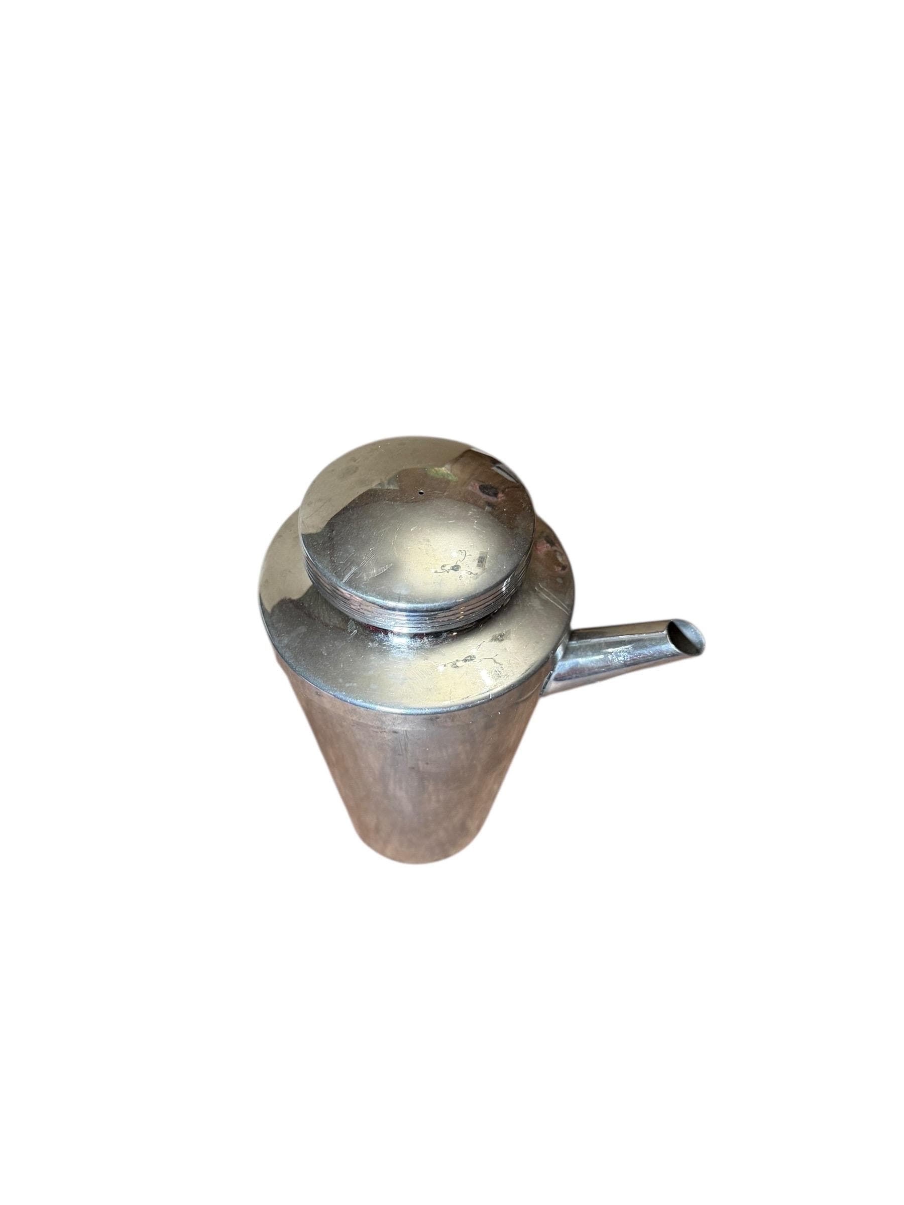 Vintage Manning Bowman Silverplate Cocktail Shaker Decorative Bar Decor - Thumbnail 3