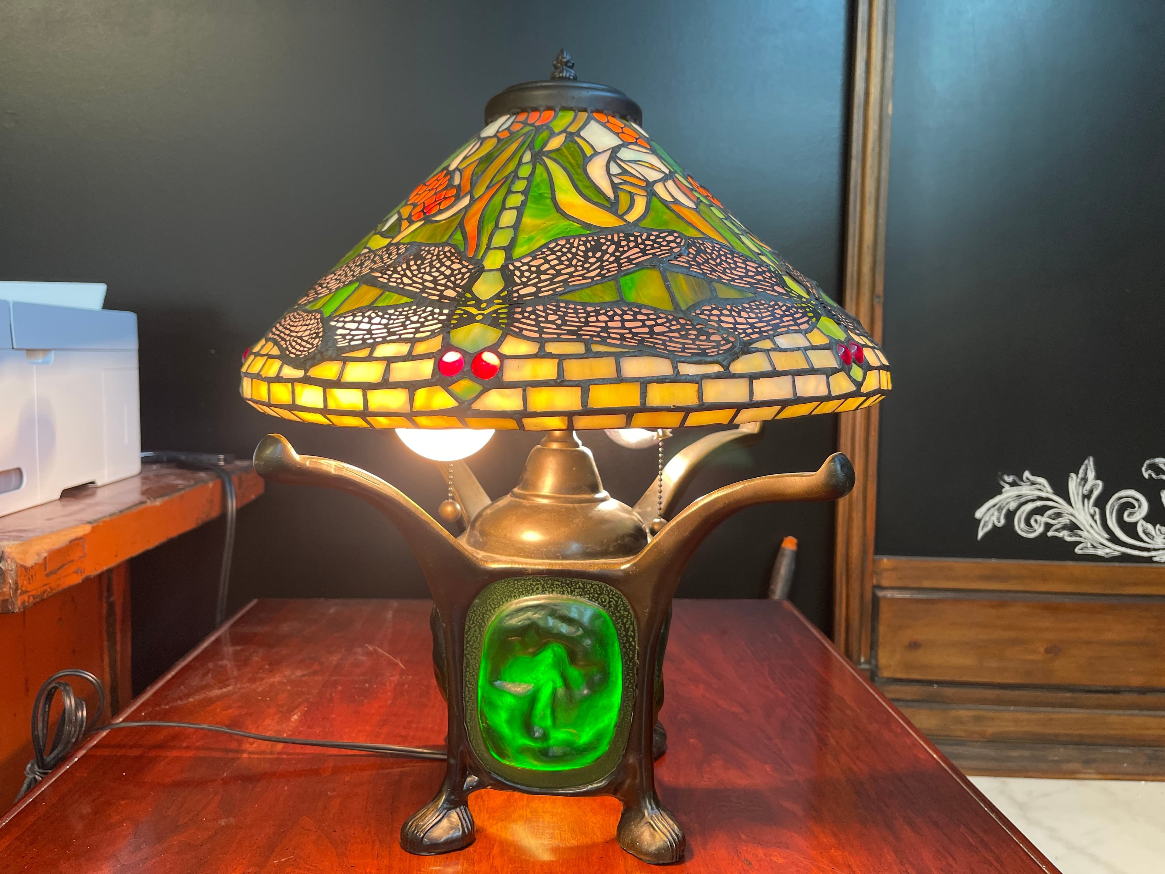 Tiffany Style Dragonfly Table Lamp