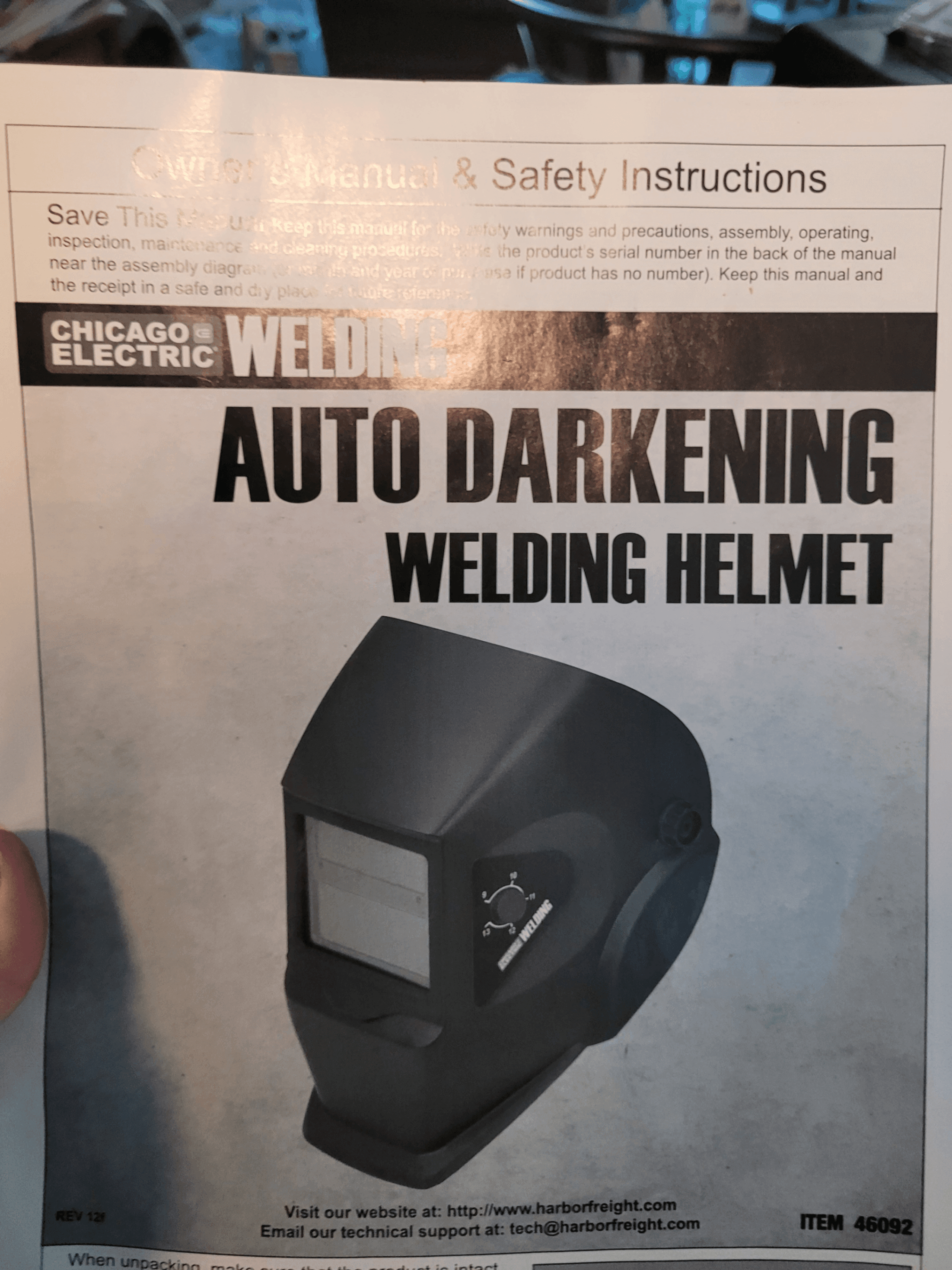 Welding Helmet **NEVER USED****LIKE NEW*** - Thumbnail 5