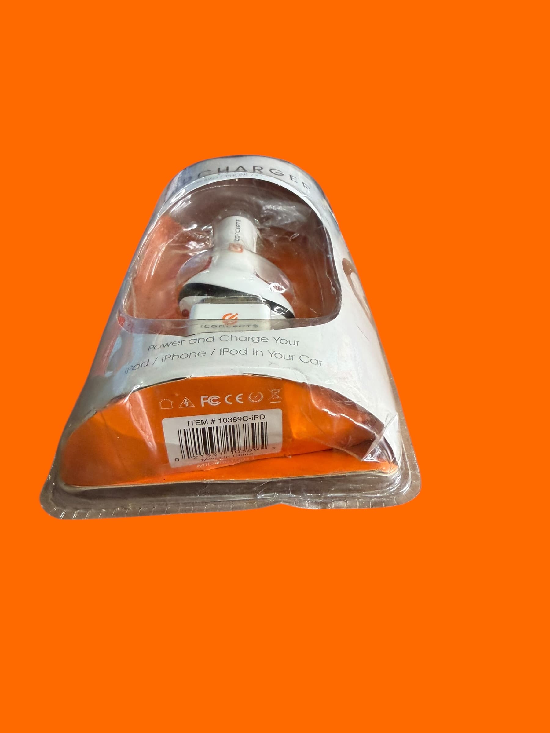 Car Charger for iPad/iPhone/iPod - Thumbnail 3