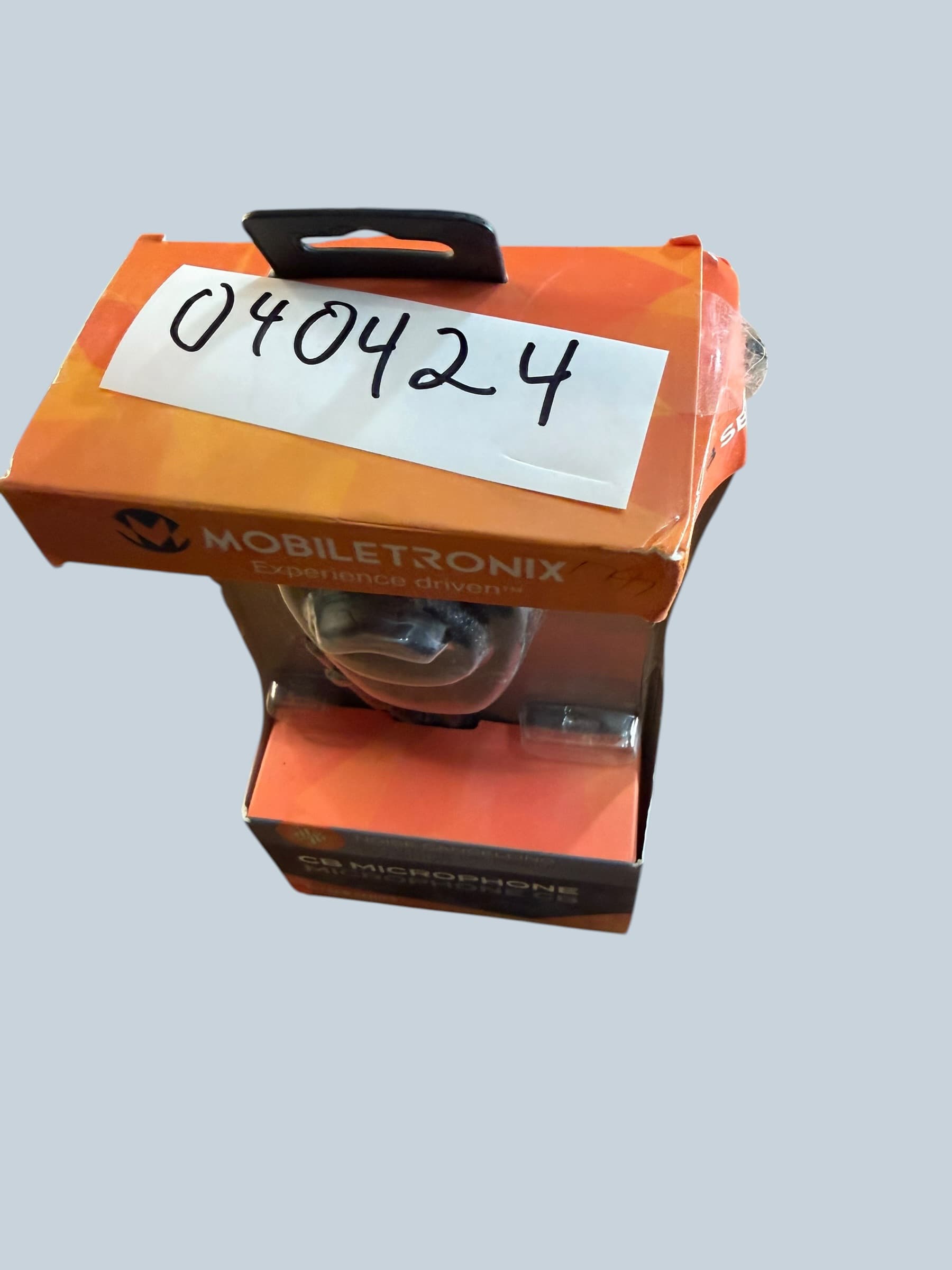 Dynamic Noise Cancelling Microphone - Thumbnail 3