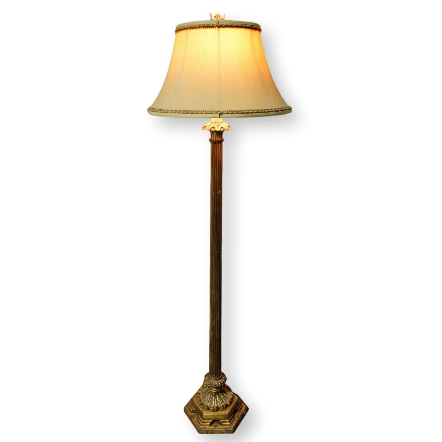 Gold Reeded Floor Lamp - Thumbnail 2