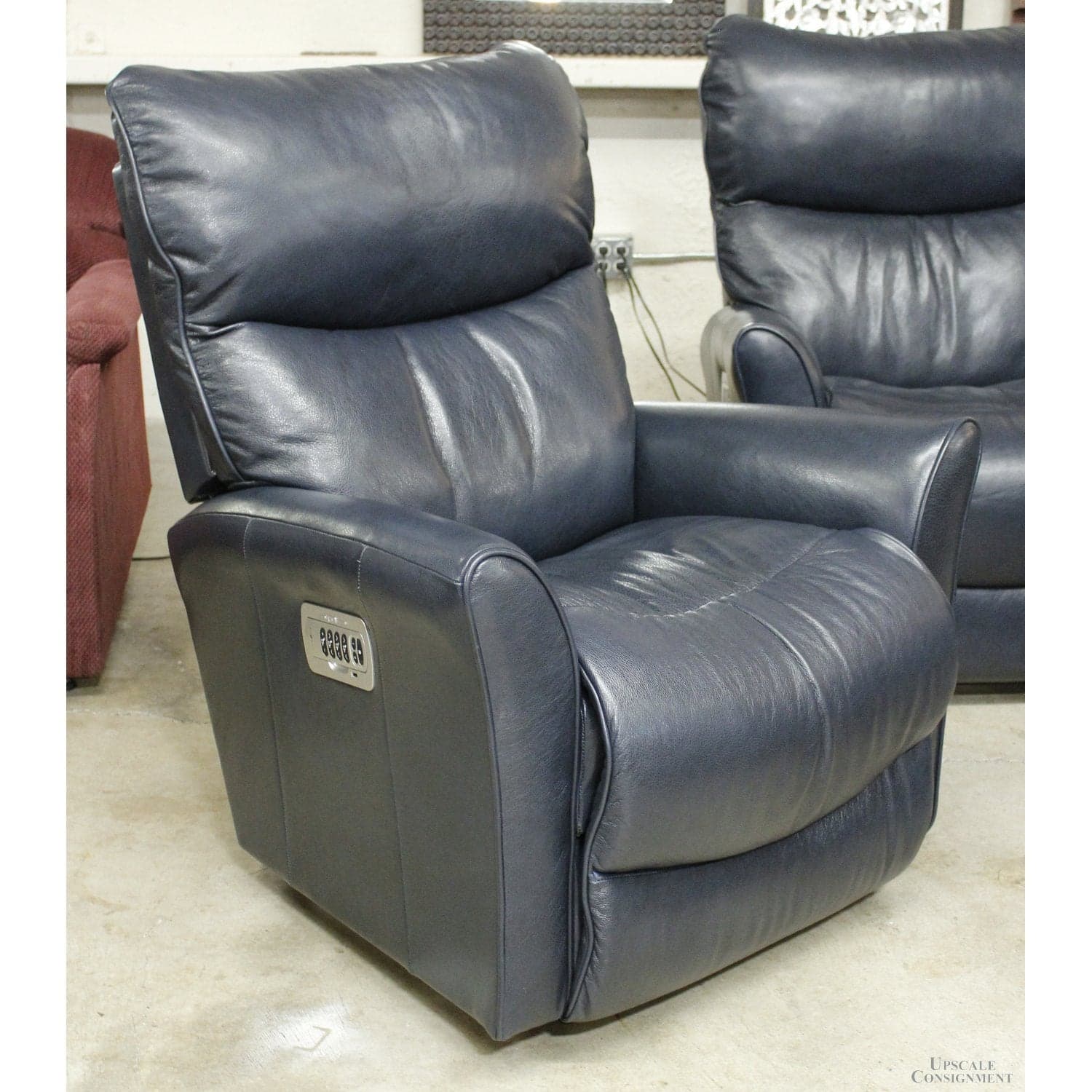 La-Z-Boy 'Rowan' Navy Leather Power Recliner w/Adj. Headrest & Lumbar - Blue - Thumbnail 3