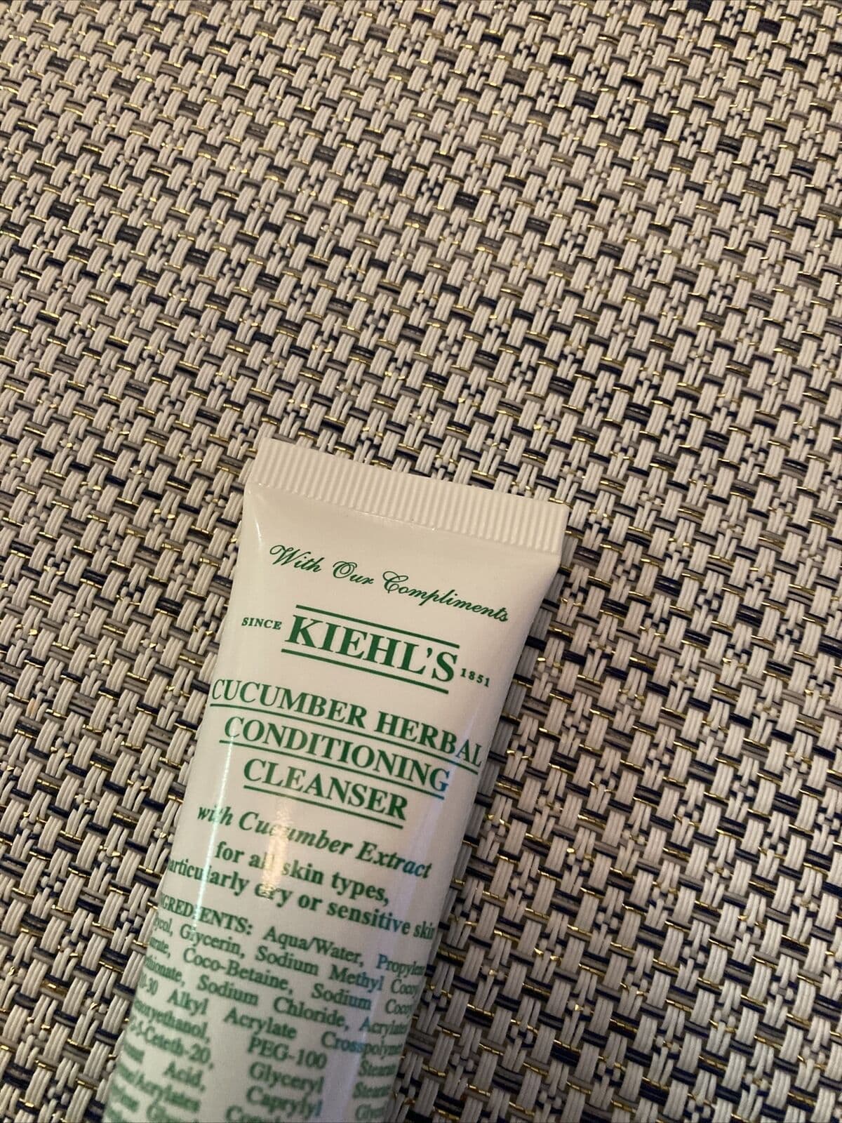 Kiehl S Cucumber Herbal Conditioning Cleanser 30ml - Thumbnail 2